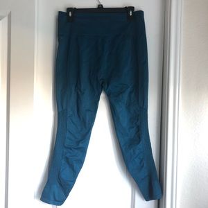 Fabletics 7/8 leggings